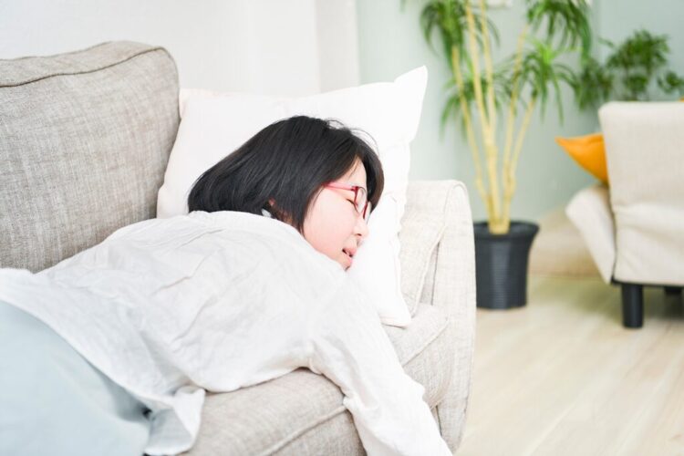 季節の変わり目や寒暖差にトマトジュースを！体調管理に役立つ理由とは
